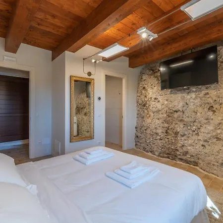 Porta Gemina History *