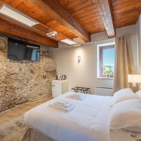 Porta Gemina History 招待所 Urbisaglia