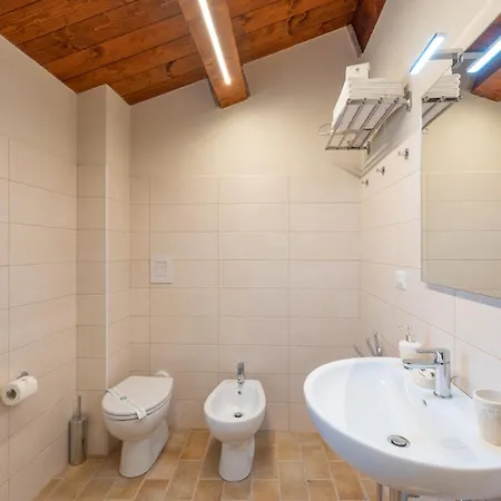 Porta Gemina History Urbisaglia