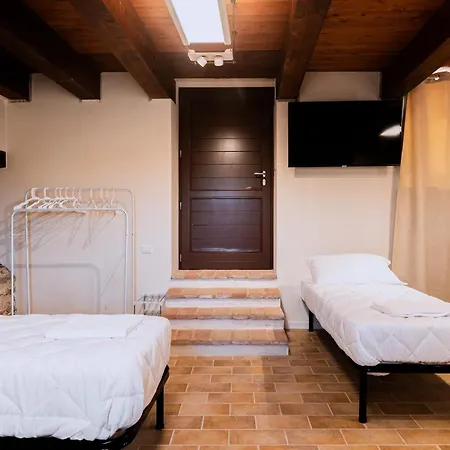 Porta Gemina History *